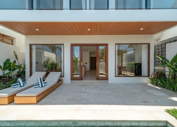Phan - Tranquil Stylish 2-bedroom In Pererenan Villa Canggu (Bali)