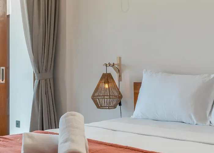 Villa Phan - Tranquil Stylish 2-bedroom In Pererenan *