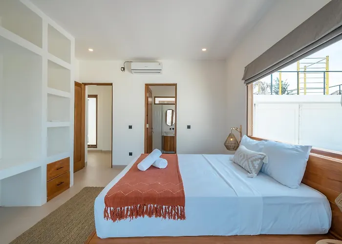 Phan - Tranquil Stylish 2-bedroom In Pererenan